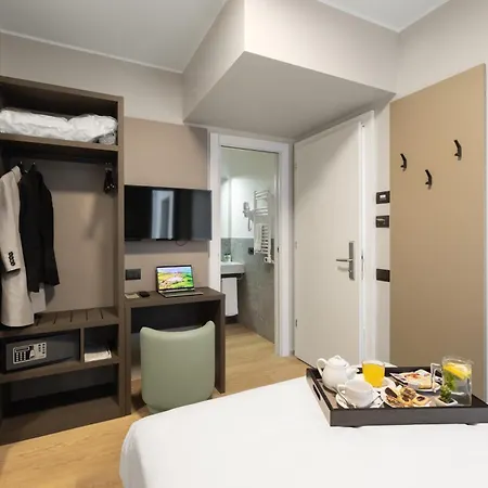 Отель Energy Park 4*